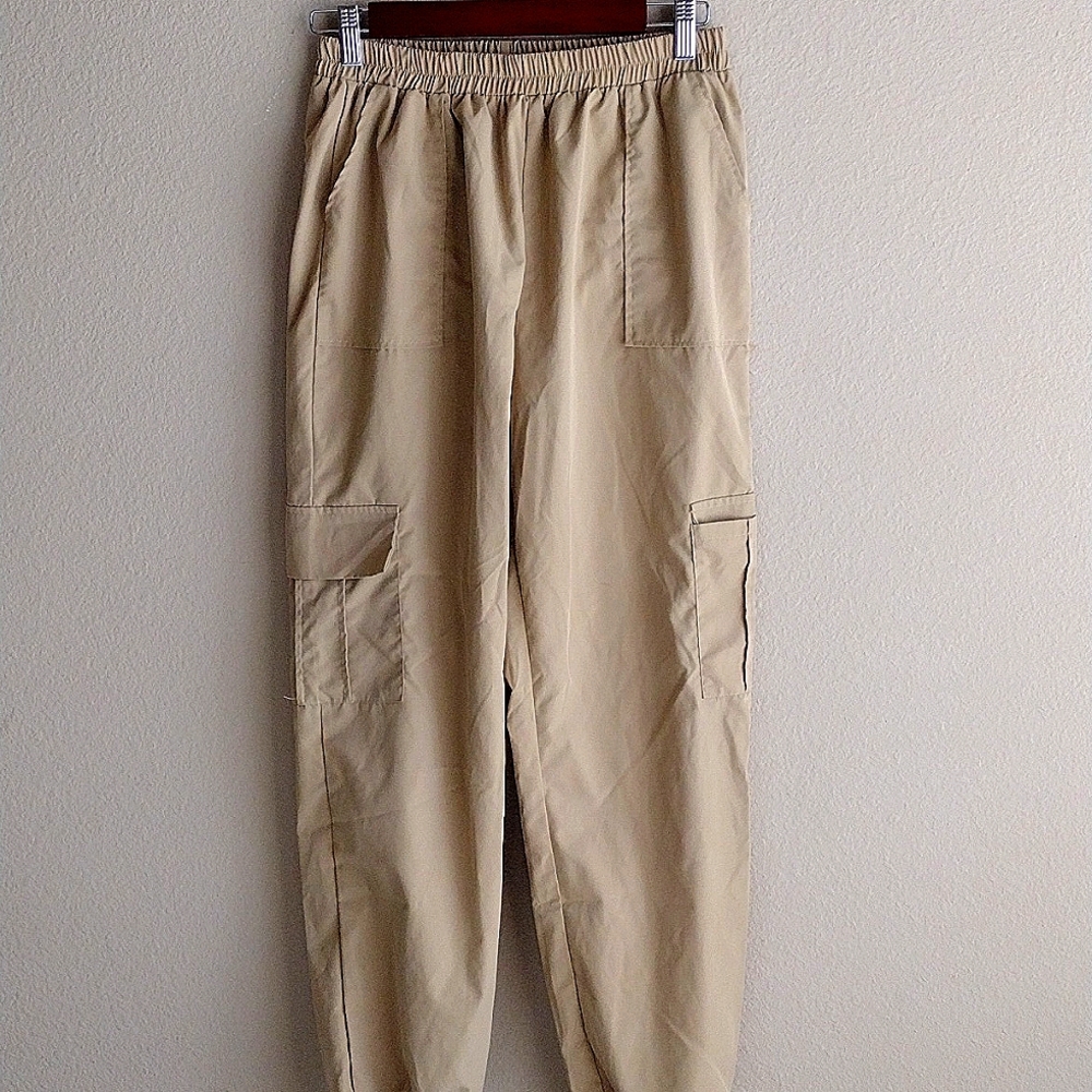Never Worn Light Weight Cargo Pants